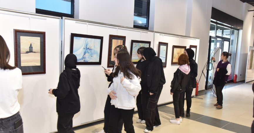 KARTEPELİ ÖĞRENCİLERİN EBRU SEVGİSİ