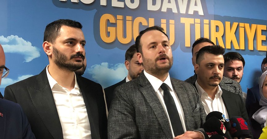 EMRE KAHRAMAN ADAY ADAYI OLDU