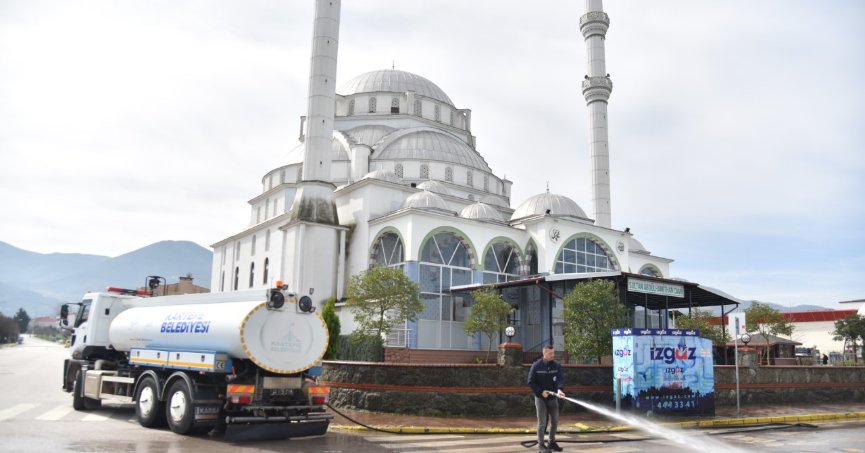 KARTEPE’DE CAMİLER RAMAZAN AYINA HAZIR