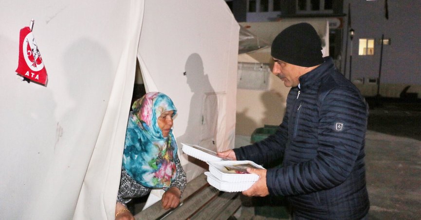 Başkan Söğüt, ilk sahuru Kahramanmaraş’ta yaptı