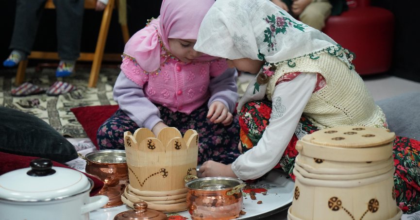Yaşlılar için teknolojinin olmadığı zamanlara gittiler