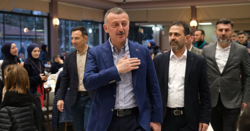 Başkan Büyükakın: Devletimiz deprem  bölgesinden elini hiç çekmeyecek