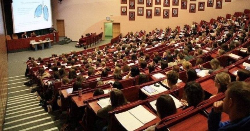 Lisans ve lisansüstü öğrencilerinin burs miktarları artırıldı