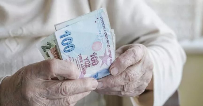 Emeklilerin bayram ikramiyeleri ne zaman yatacak?