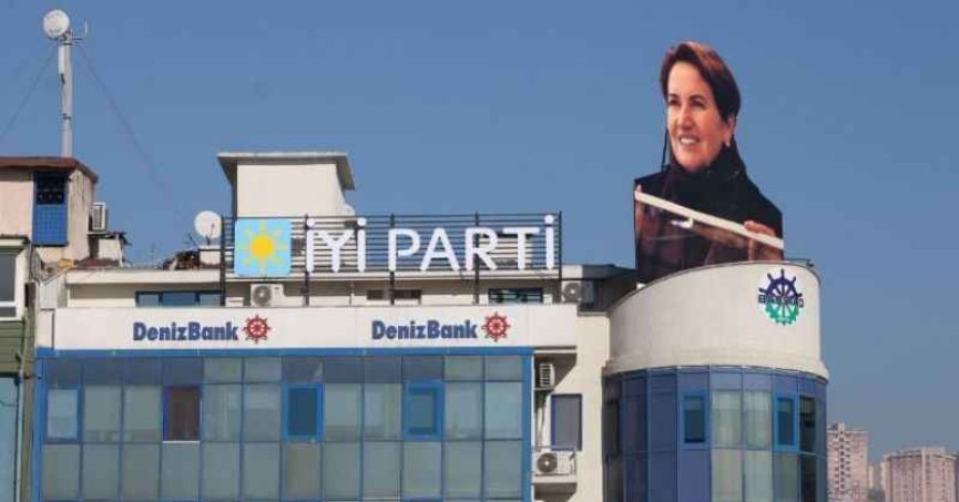 İYİ PARTİ KOCAELİ'DE MİLLETVEKİLİ ADAY LİSTESİ BELLİ OLDU