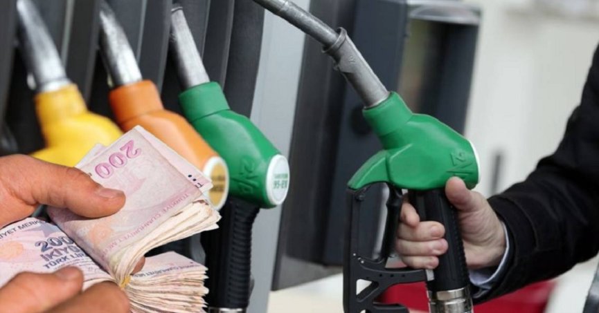Akaryakıta zam geldi! Bu geceden itibaren fiyatlar değişti