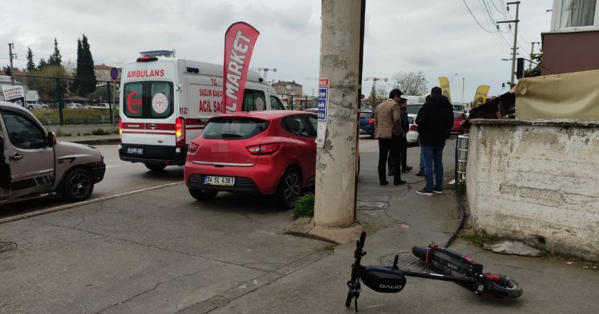 Otomobil ile scooter çarpıştı: 1 yaralı