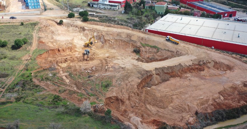 Küçük sanayi sitesinin inşaatına başlandı