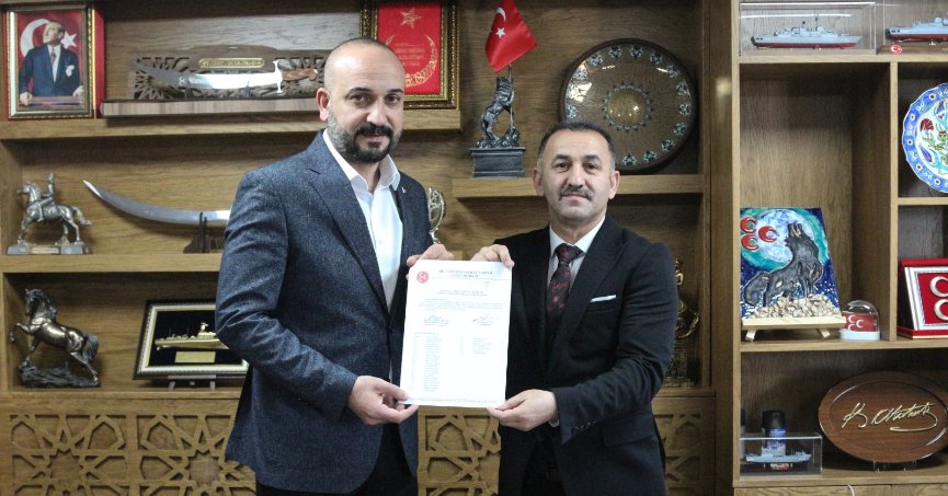 MHP Dilovası İlçe Başkanı Ayhan Akay oldu!