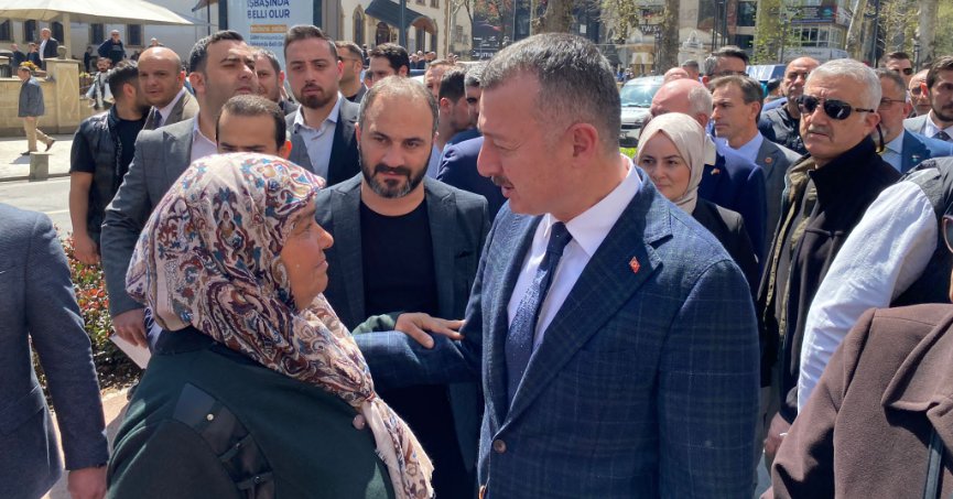 AK PARTİ SAHADA ERDOĞAN İÇİN DAVETİYE DAĞITIYOR