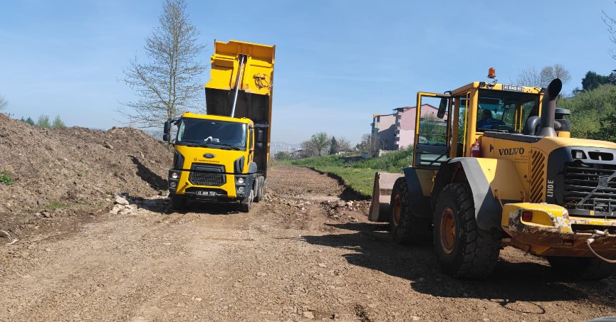 BAŞİSKELE'DE ÜST YAPI ÇALIŞMALARI SÜRATLE DEVAM EDİYOR