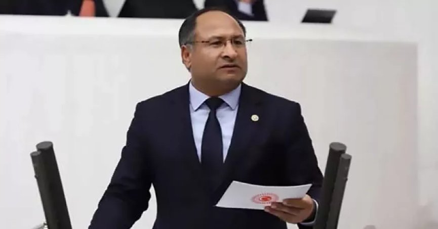 CHP İzmir Milletvekili Özcan Purçu partisinden istifa etti