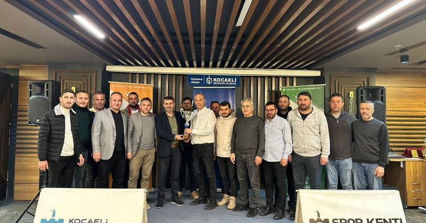 Kazandıkları ödülleri çocuklara gönderdiler