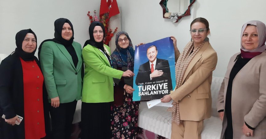 Milletvekili Adayı Abiş, Körfez’de hanelere konuk oldu