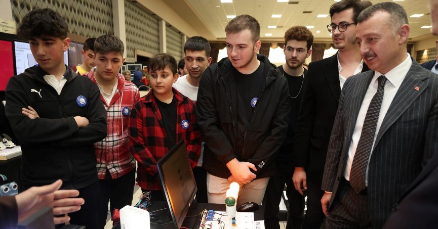 KO-MEK’te ilk sergi İzmit ile başladı