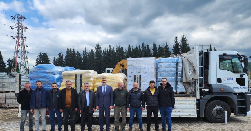 GÖLCÜK DEPREMZEDELERİN YANINDA OLMAYA DEVAM EDİYOR