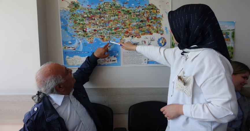 Kimi aşkının peşinden kilometrelerce yol geldi, kimi huzuru Türkiye'de buldu