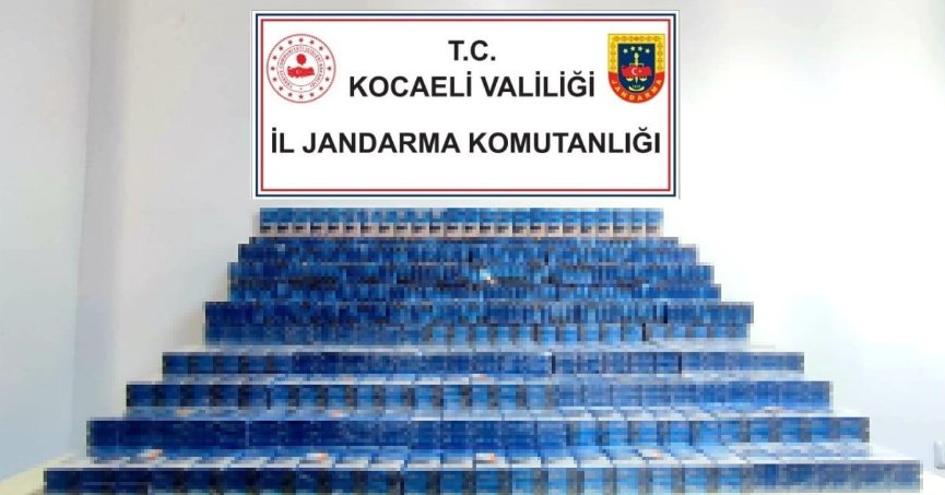 Kocaeli'de çok sayıda tarihi eser ve binlerce makaron ele geçirildi