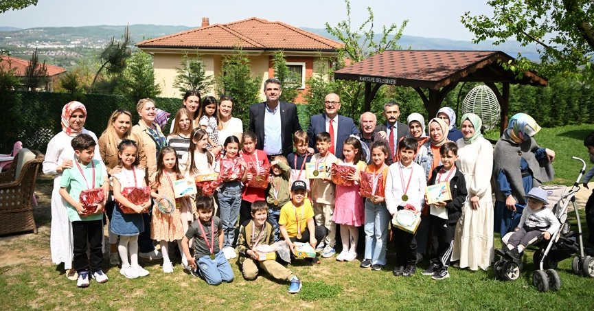 KOCAMAN BAŞARILI FOLKLÖRCÜLERİ MİSAFİR ETTİ