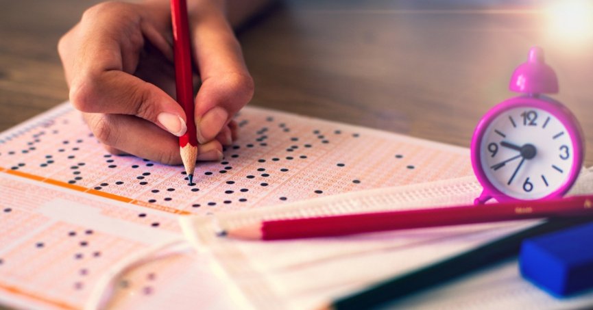 Depremzede öğrencilere illerindeki devlet üniversitelerinde yüzde 25 ek kontenjan