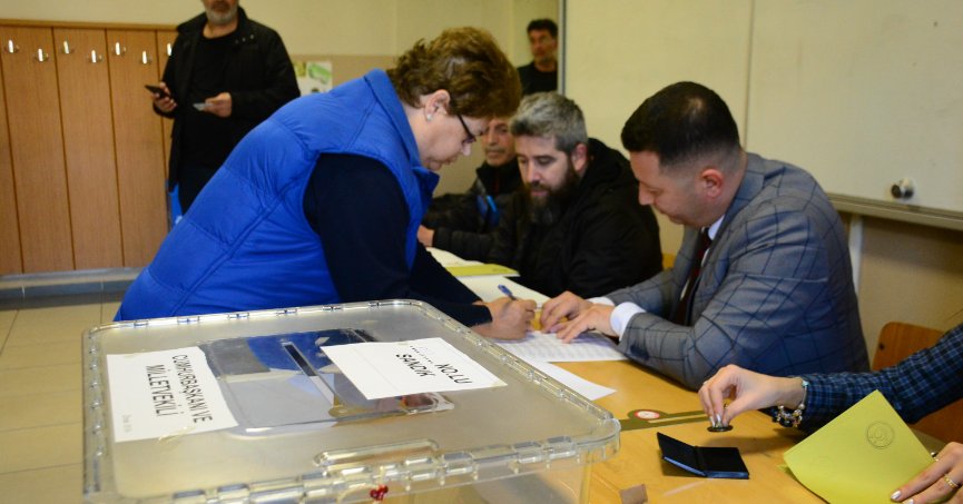 Kocaeli’de oy verme işlemleri başladı