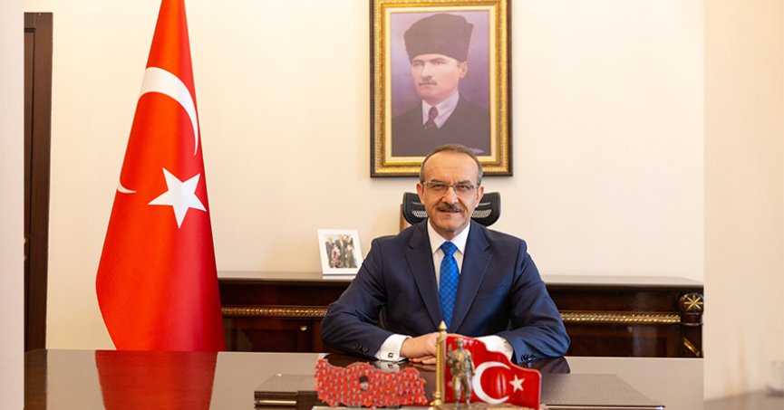 Vali Seddar Yavuz'dan 19 Mayıs Atatürk'ü Anma, Gençlik ve Spor Bayramı mesajı