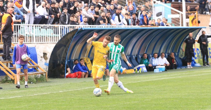 TFF 3. Lig: Belediye Derincespor: 3 - Karbel Karaköprü Belediyespor: 0