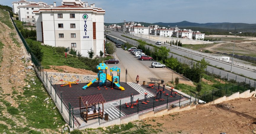 Dilovalı minikler yeni parklarına kavuşuyor