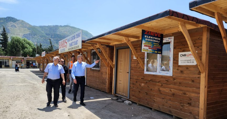 GÖLCÜK BELEDİYESİ HER ZAMAN VE HER KOŞULDA DEPREMZEDELERİN YANINDA