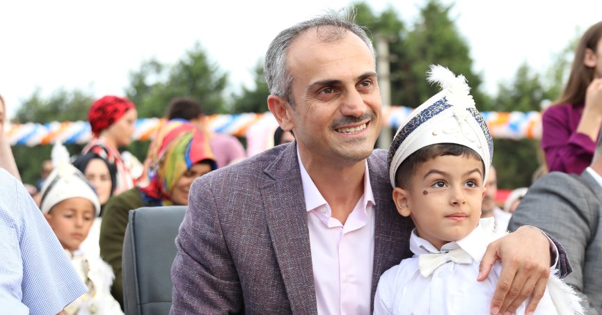 Çayırova'da sünnet şöleni kayıtları başladı