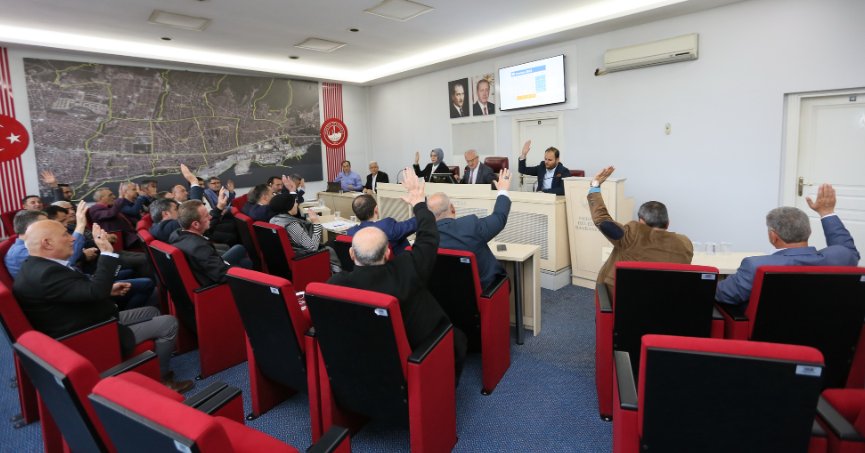 Derince Belediye Meclisi’nde Bütçe Kesin Hesabı Onaylandı