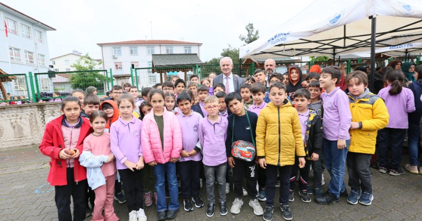 Öğrencilerden Anlamlı Kermes