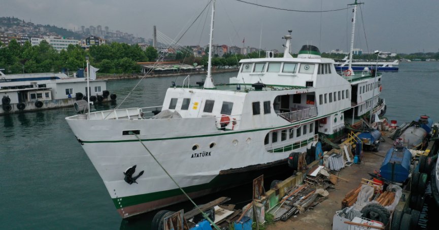 Atatürk Vapuru bakıma alındı