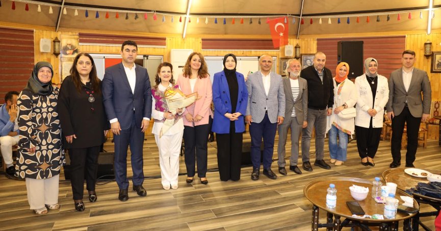 Körfez’de şiir ve türkü dolu etkinlik