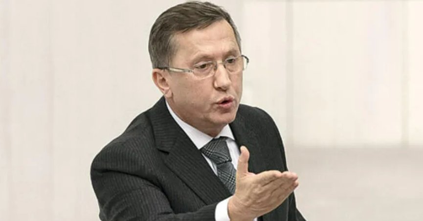 TÜRKKAN’IN HESABINA TEPKİ “O NAZİK BEYNİNİ DÜŞÜNMEK İÇİN YORMA”