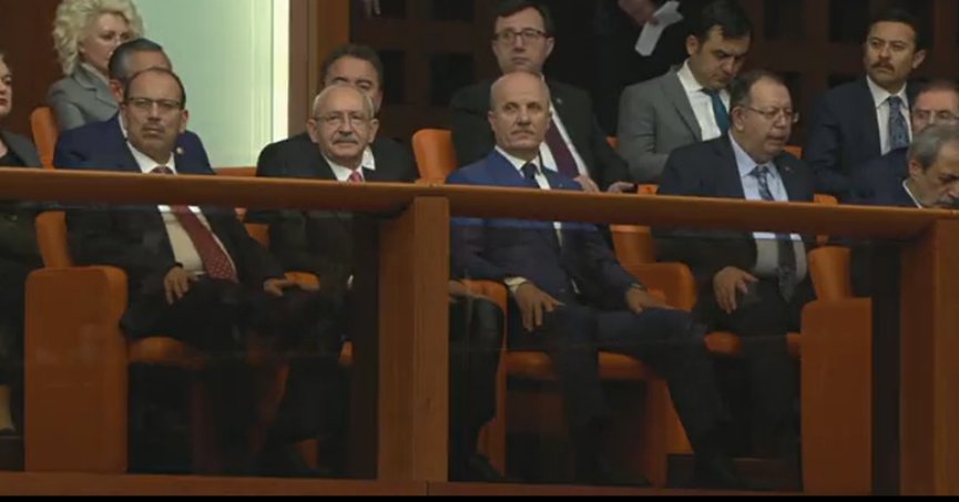 Kemal Kılıçdaroğlu, TBMM'de yemin törenini uzaktan izledi