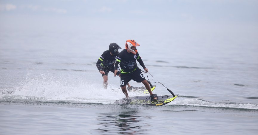 Kocaeli’de Türkiye Su Jeti ve Flyboard Şampiyonası ile nefesler kesildi