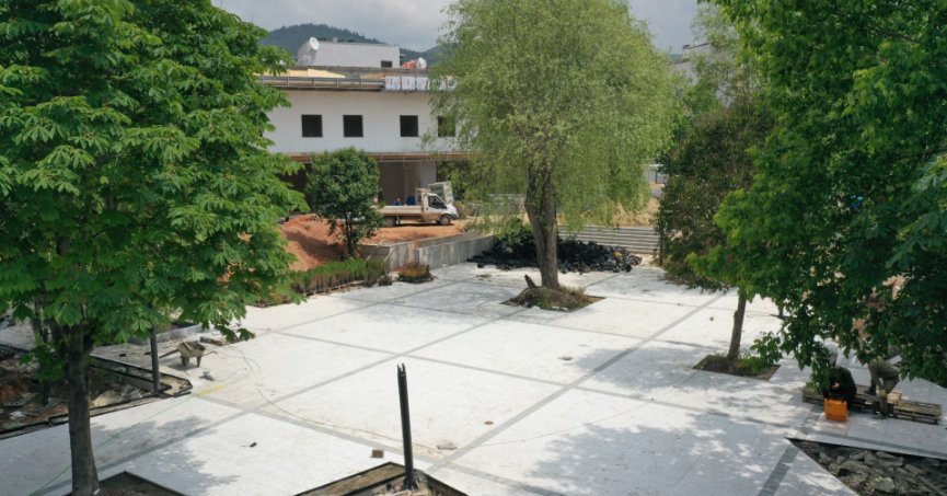 Körfez Yarımca Meydan projesinde yoğun çalışma