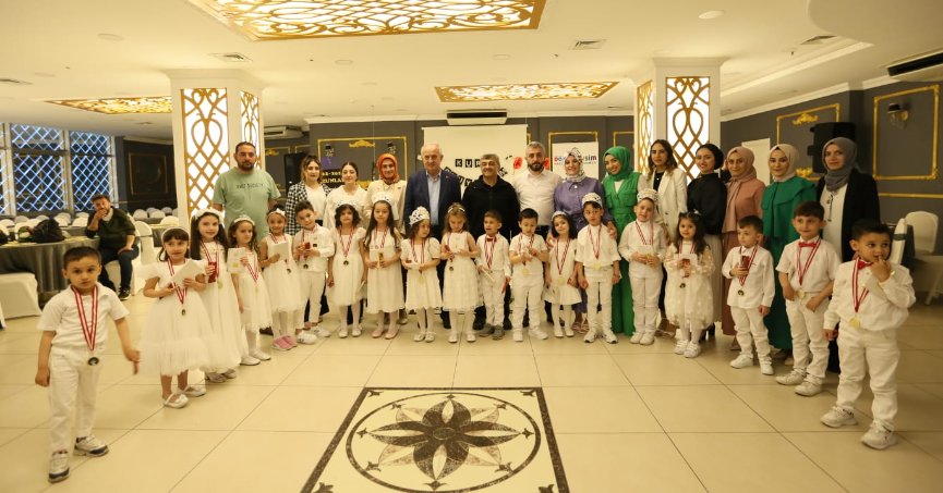 Dört Mevsim’de Mezuniyet Töreni