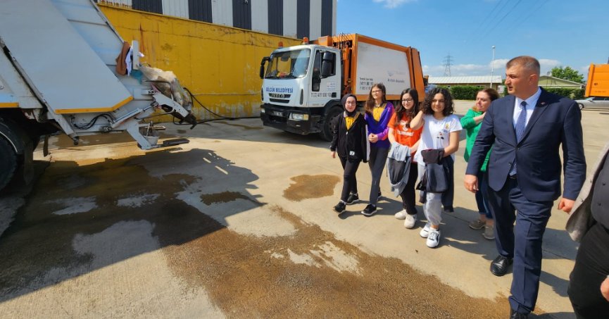 Atık Aktarma İstasyonu öğrencilerin ödev konusu oldu