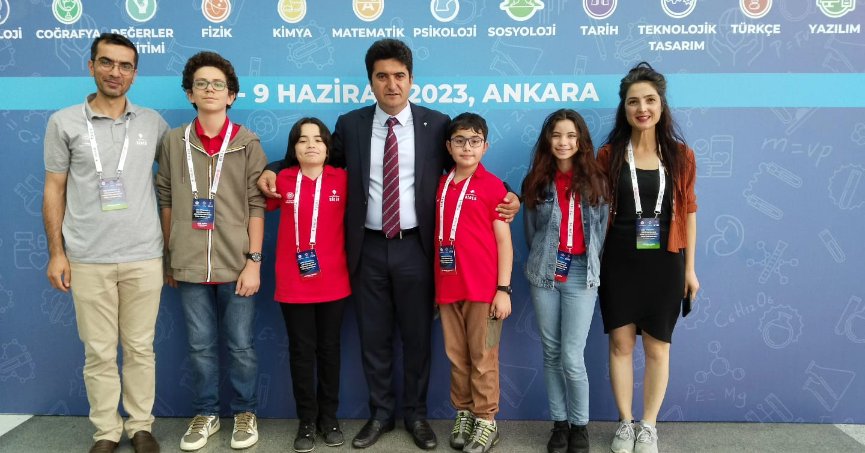 YÜCEL KOYUNCU BİLİM VE SANAT MERKEZİ TÜBİTAK ARAŞTIRMA PROJELERİ YARIŞMASINDA 2 BÜYÜK ÖDÜLÜ KOCAELİ'YE GETİRDİ