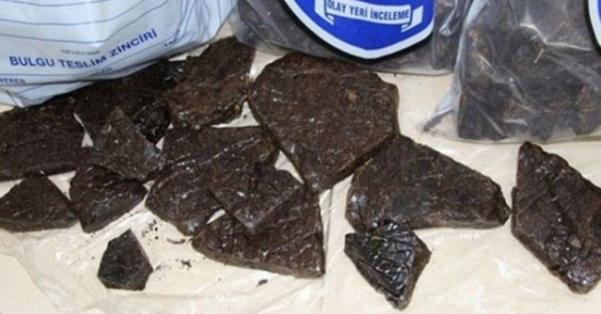 15 kilo 600 gram Afyon sakızı ele geçirildi