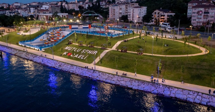 Gölcük Aquapark tamam sıra açılışta