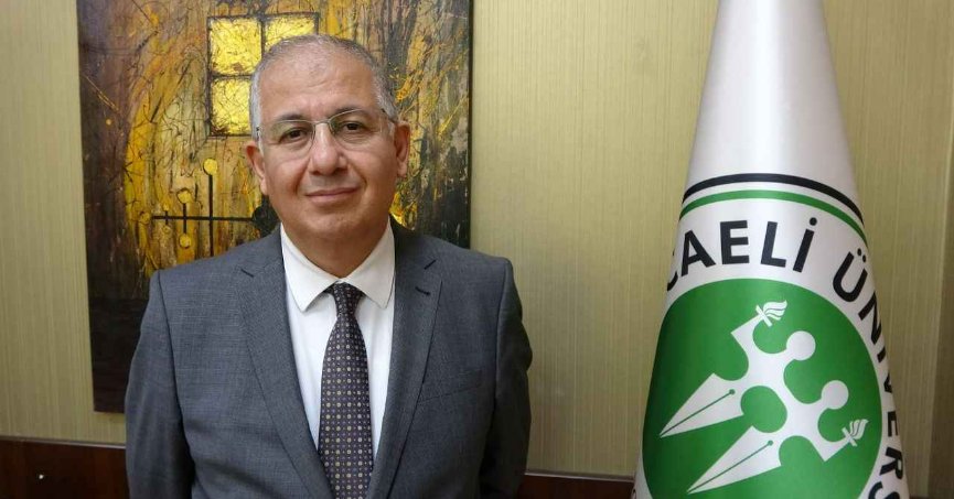 REKTÖR CANTÜRK'TEN KÖPEK SORUNU İLE İLGİLİ AÇIKLAMA