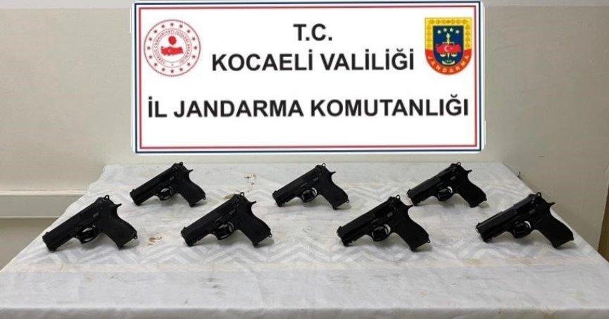 Operasyonda 7 ruhsatsız tabanca ele geçirildi