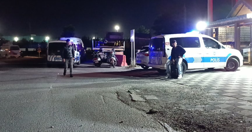 Ev sahibine kurşun yağdırdı