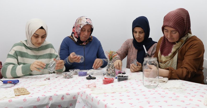 Anne Şehir Projesi’nde ‘Değiştir Dönüştür’ atölye çalışması başladı