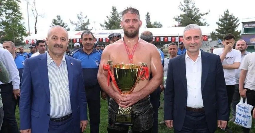 Hünkar Çayırında kazanan Nedim Gürel oldu