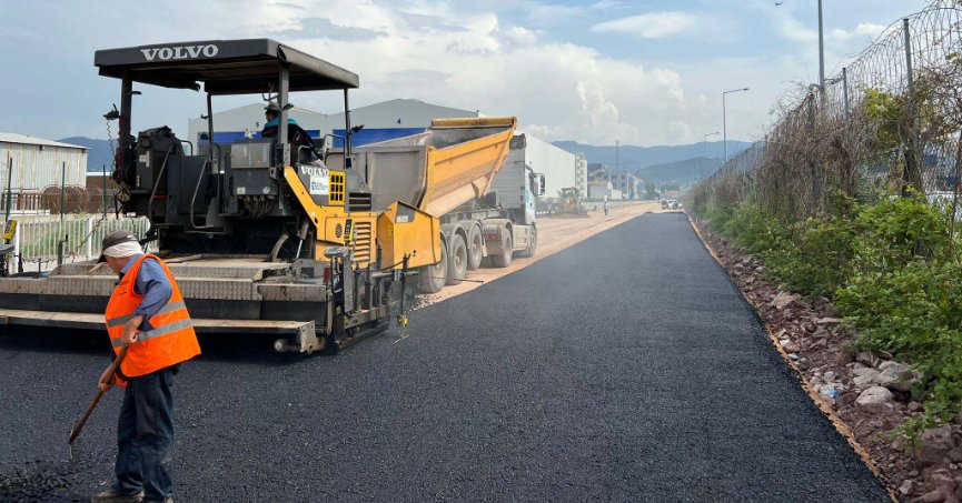 Ford Otosan fabrikası ile serbest bölge arasında yeni yan yol yapıldı