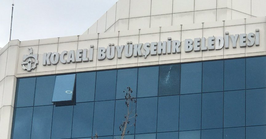 Büyükşehir Belediyesi Daire Başkanı istifa etti
